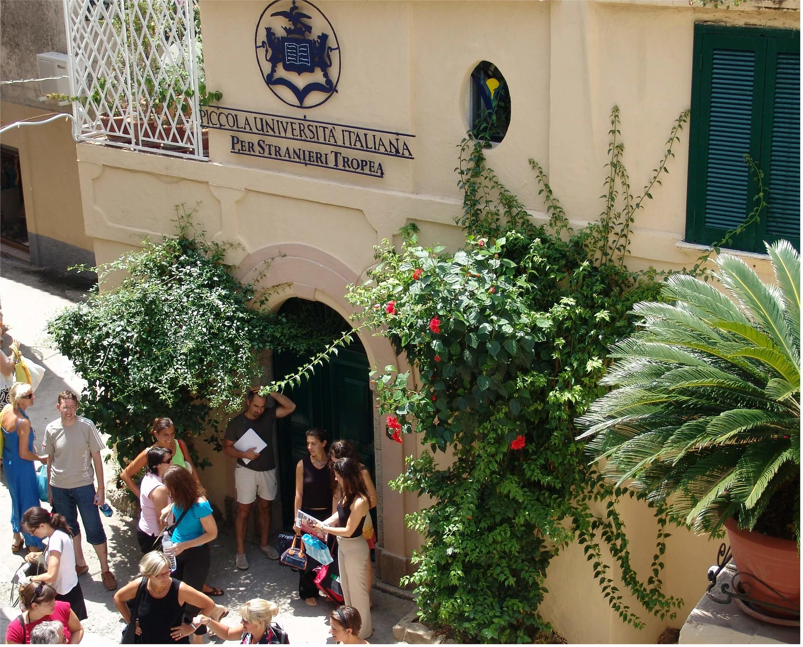 Hier finden Sie Infos zur Sprachreise zu Piccola Universita Italiana Tropea.
