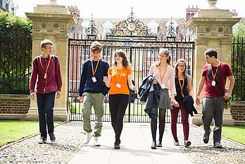 Sprachreise Embassy Summer Cambridge Hier finden Sie Infos zur Schülersprachreise zu Embassy Summer Cambridge.