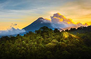 Hier finden Sie Infos zu Sprachreisen nach Costa Rica.