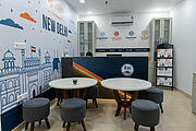 Rezeption und Lounge